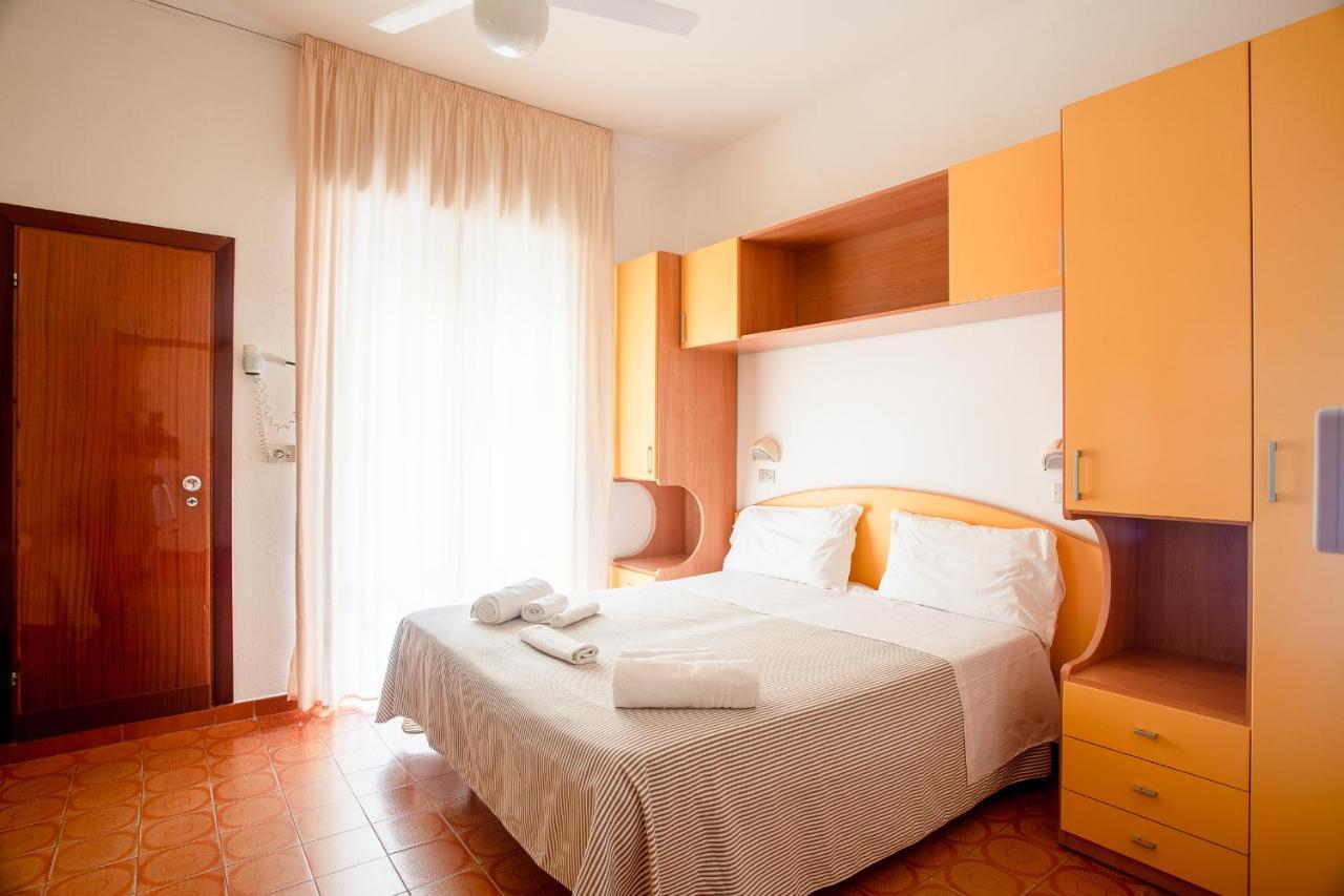 Piccolo Hotel Kursaal تْشيزيناتيكو المظهر الخارجي الصورة